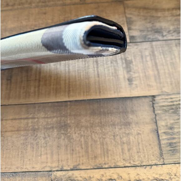 BURBERRY Calfskin House Check Porter Continental Wallet Navy Blue - Picture 7 of 14